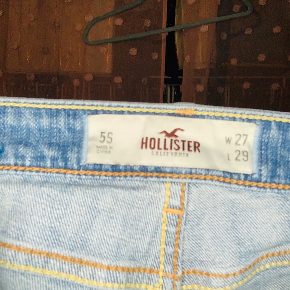 Hollister light wash jeans size 5s - Picture 2 of 3
